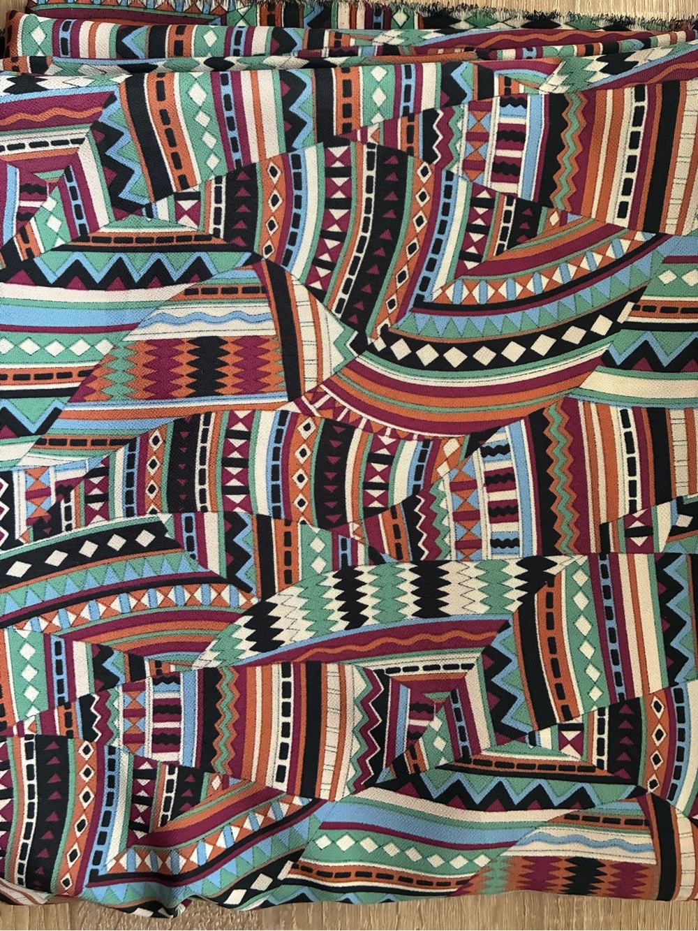 Vintage Boho Hi-Fashion Fabric - 5 Yards ❤️🧡❤️🧡